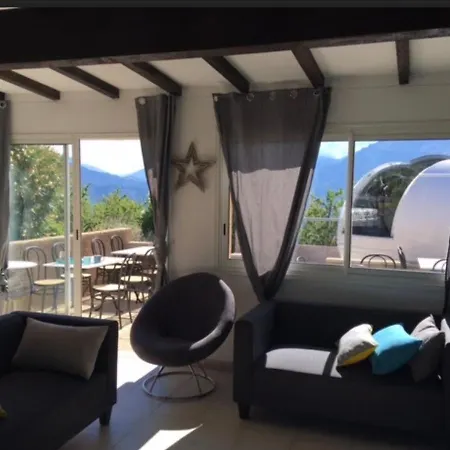 Et Astrotourisme En Corse *