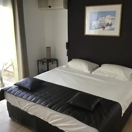 Apartment Et Astrotourisme En Corse *